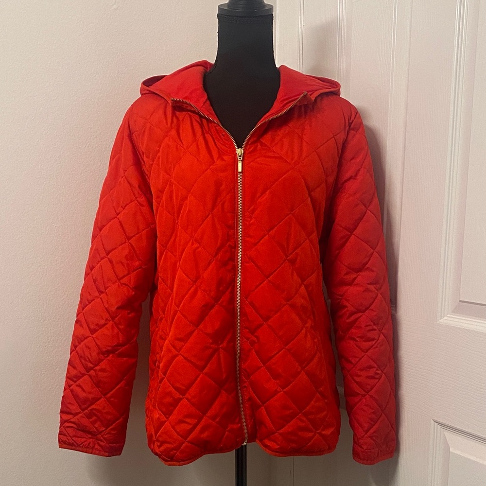 Old Navy Quilted Stitch Large Red Zip Up Jacket With Hoodie and Pockets